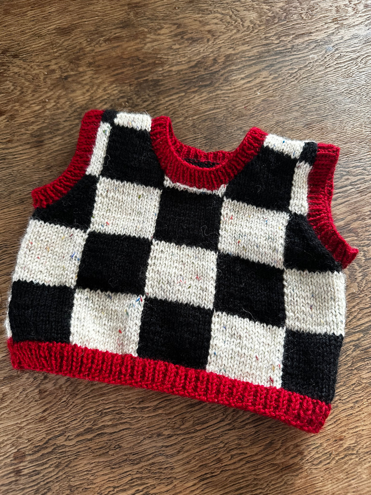 Steve Vest – Knitting Pattern